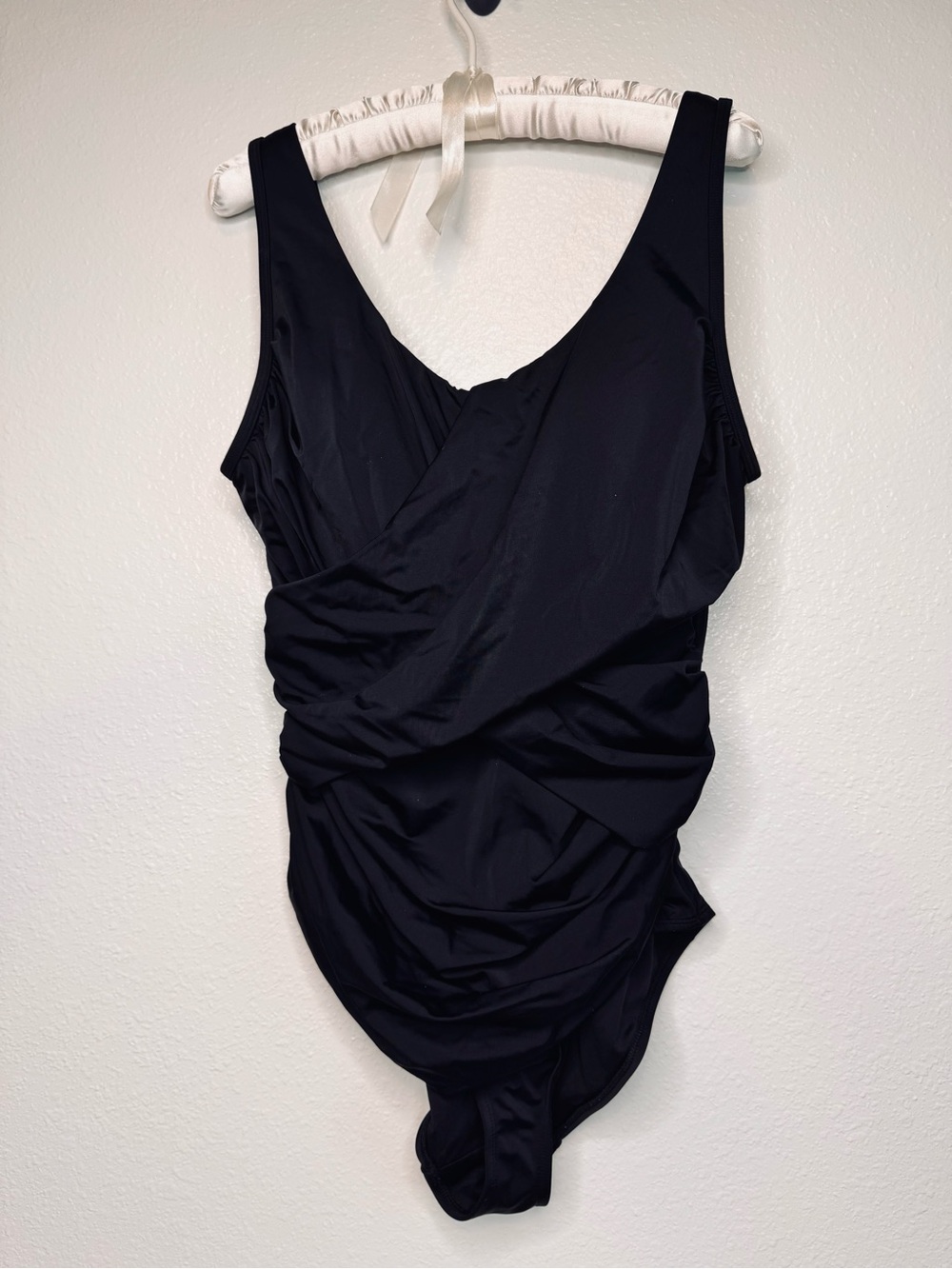 Avenue 18W Black Ruched Slimming Modest Full Coverage One Piece Swimsuit
